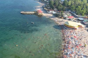 200 de studenţi din Sibiu, în tabără gratuită la mare