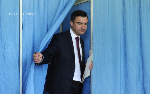 Mihai Chirica, vicepreşedinte PSD, rămâne în PSD, dar fără funcţie