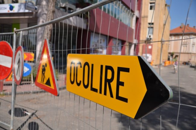 Închideri ale circulației pe cinci străzi pentru execuția lucrărilor de modernizare