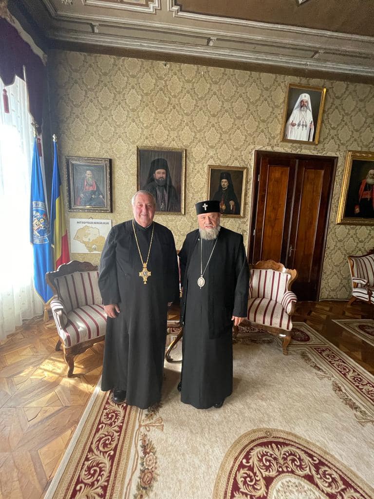 Părintele Profesor Ioan Sauca, secretarul general al Consiliului Mondial al Bisericilor, a primit Crucea Șaguniană pentru clerici