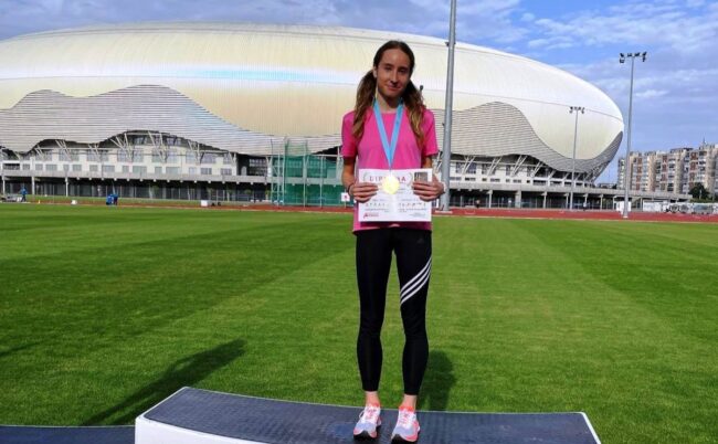 Alexandra HUDEA, campioană internațională a României la 3.000 de metri!