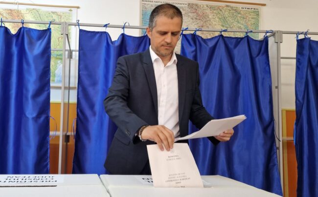Bogdan Trif, la ieșirea de la urne: „Am votat o nouă conducere“
