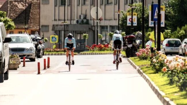 Concurs de ciclism, în acest weekend, pe șosele din județ. Atenție la trafic