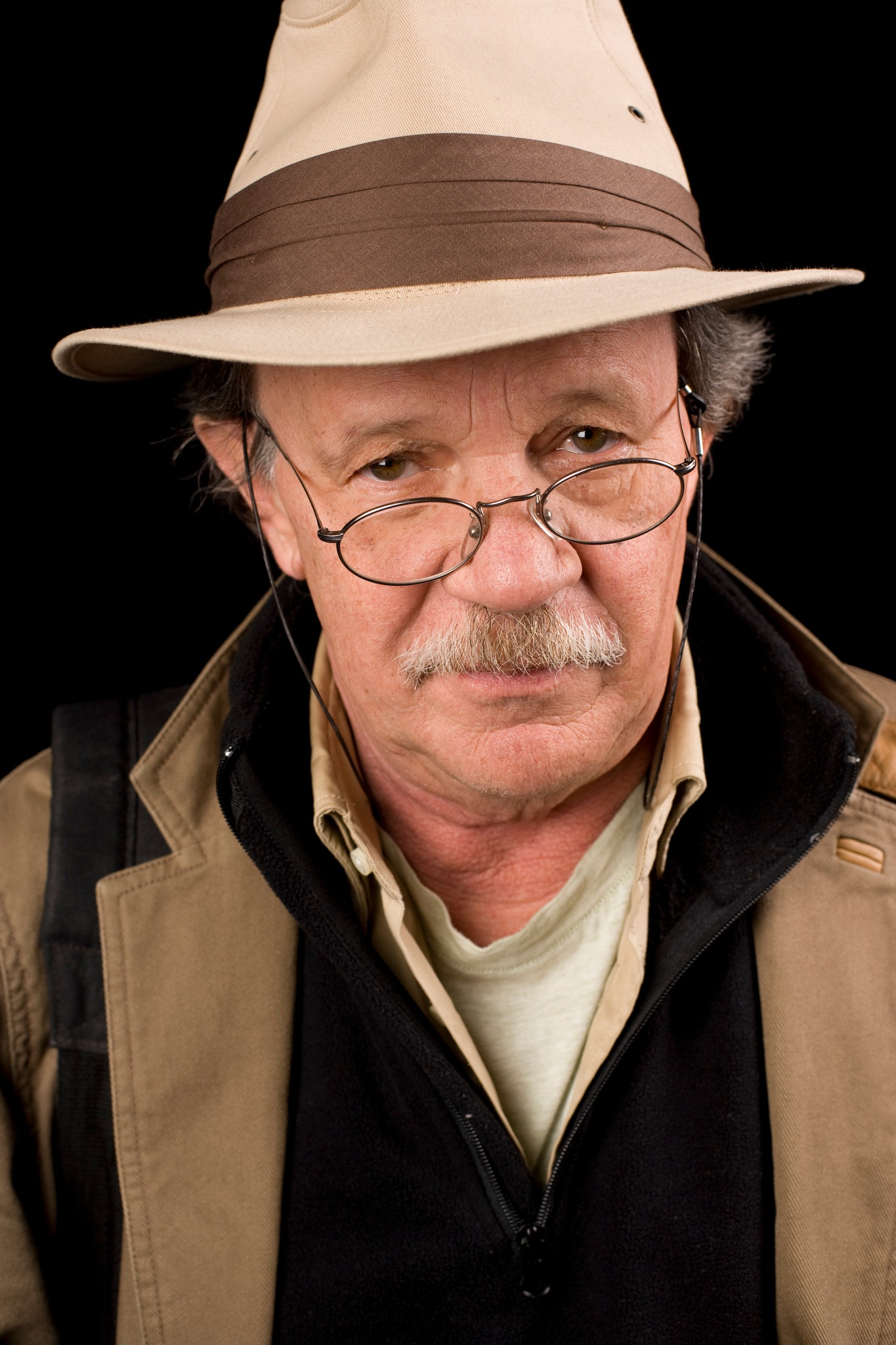 Constantin Chiriac, mesaj emoționant la dispariția lui Helmut Stürmer: „Îți suntem recunoscători pentru talentul și devotamentul cu care ne-ai făcut părtași la frumusețea și miracolul Teatrului”