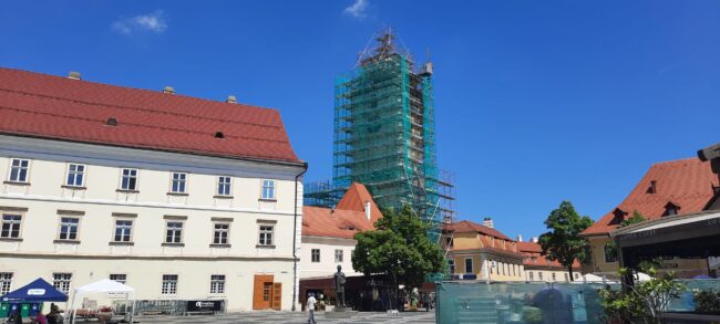 Turnul Sfatului, ascuns de schele până în 2027. Cum arată lucrările de restaurare