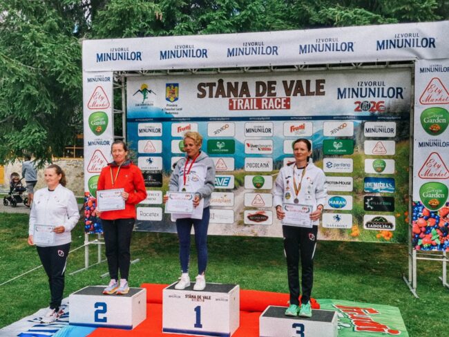 Două campioane ale muntelui: Ghizela Vonică și Maria Herman, pe podiumul național la Stâna de Vale